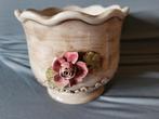 Bloempot met roosje 12cm breed 11.5cm hoog, Gebruikt, Rond, Ophalen of Verzenden, Balkon