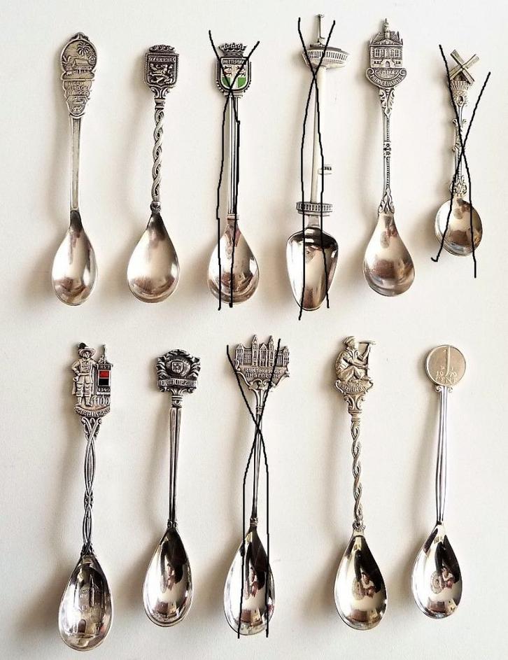 8 lepeltjes verschillend verzilverd vintage als nieuw, Verzamelen, Porselein, Kristal en Bestek, Zo goed als nieuw, Bestek, Metaal