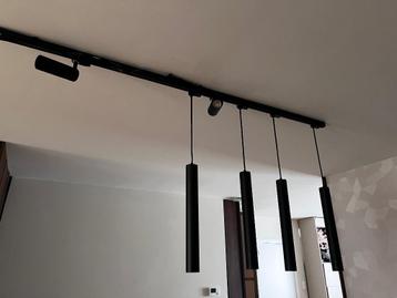 Rail lamp incl hanglamp en spotjes  beschikbaar voor biedingen