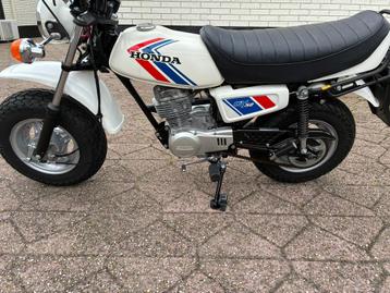 Honda cy 50 cc 4t bouwjaar onder de 1978 beschikbaar voor biedingen
