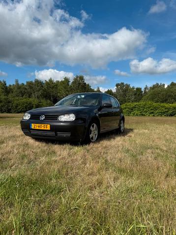 Volkswagen Golf 1.4 55KW 2001 Zwart beschikbaar voor biedingen