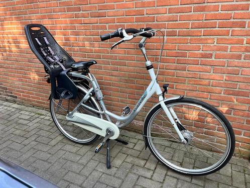 Gazelle bloom moederfiets met Yepp achterzitje, Fietsen en Brommers, Fietsen | Dames | Moederfietsen, Zo goed als nieuw, Gazelle