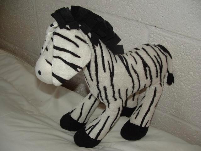 HAPPY HORSE ZEBRA ZAZU NR3 GROOT VELOURS WIT MET ZWARTE, Kinderen en Baby's, Speelgoed | Knuffels en Pluche, Nieuw, Overige typen