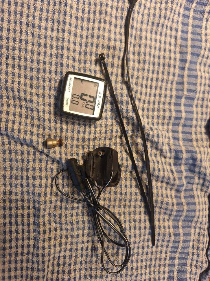 Fietscomputer - Zo goed als nieuw!, Fietsen en Brommers, Fietsaccessoires | Fietscomputers, Zo goed als nieuw, Ophalen of Verzenden