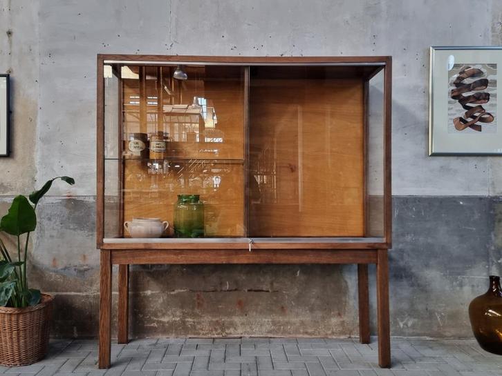 XL Museum Vitrinekast Eikenhout | Grote Vintage Vitrine Kast, Huis en Inrichting, Kasten | Vitrinekasten, Gebruikt, 200 cm of meer