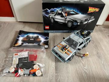 Lego Icons 10300 Back to the Future Time Machine Delorean beschikbaar voor biedingen