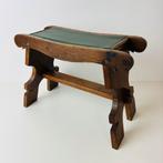 Nederlandse voetenbankje / zitje uit 1930, Ophalen of Verzenden, Gebruikt, Rechthoekig, Minder dan 50 cm