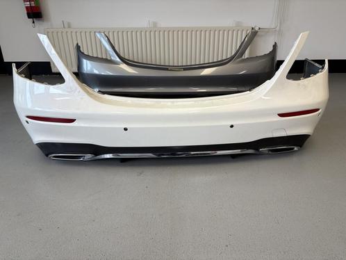 Achterbumper W213 E Klasse AMG Sedan wit compleet, Auto-onderdelen, Carrosserie en Plaatwerk, Bumper, Mercedes-Benz, Achter, Gebruikt
