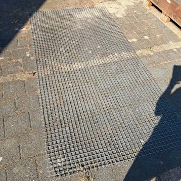 gaasmat draadmat gaaspaneel 125x250 cm 30x30 mm beschikbaar voor biedingen