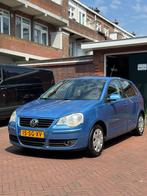 Volkswagen Polo 1.4 55KW 2006 Airco, Auto's, Volkswagen, Voorwielaandrijving, 15 km/l, 74 pk, Blauw