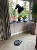 IKEA Staande Lamp - Mat Grijs, Huis en Inrichting, Ophalen, Zo goed als nieuw, Metaal, 150 tot 200 cm