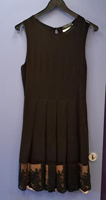 Twinset zwarte jurk / feest / avondjurk + kant mt 36 46719 beschikbaar voor biedingen