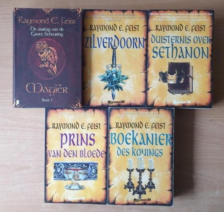 Feist - Oorlog van de Grote Scheuring (1x HC, 4x SC), Boeken, Fantasy, Gelezen, Ophalen of Verzenden