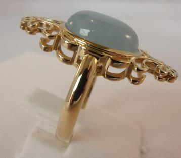 Nieuwe geelgouden ring met 4,5 ct. Aquamarijn beschikbaar voor biedingen