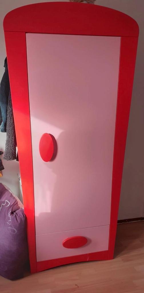 IKEA kinderkast mammut, Kinderen en Baby's, Kinderkamer | Commodes en Kasten, Gebruikt, Kast, 105 cm of meer, Minder dan 75 cm