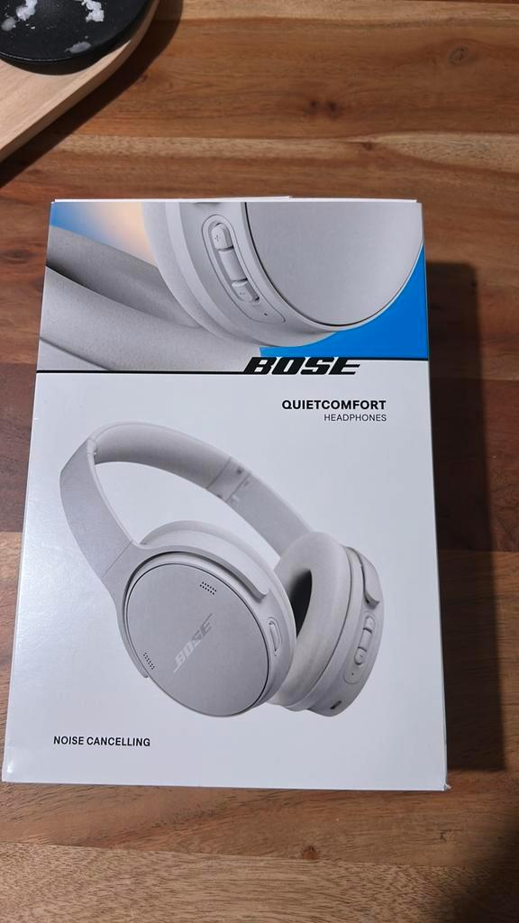Bose QuietComfort Wit, Audio, Tv en Foto, Koptelefoons, Nieuw, Op oor (supra aural), Overige merken, Draadloos, Bluetooth, Surround