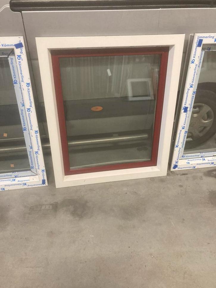 Nieuw kunststof kozijn 101*119, Tuin en Terras, Schuttingen, Zo goed als nieuw, Kunststof, Minder dan 1 meter, Minder dan 3 meter