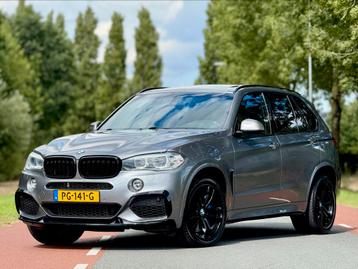 BMW X5 3.0 D M50d 381 PK M-Performance 2013 Grijs Panodak beschikbaar voor biedingen