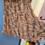 Nikkie Ramona-Lee Dress Print Black/Tawny Brown 38 nr 46322, Maat 38/40 (M), Bruin, ., Nikkie