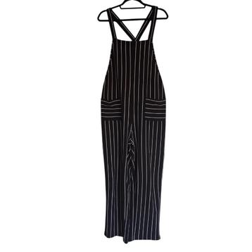 Jumpsuit zwart wit XL beschikbaar voor biedingen