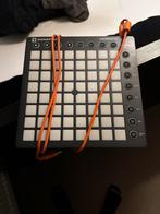 Novation launchpad, Muziek en Instrumenten, Midi-apparatuur, Ophalen, Zo goed als nieuw