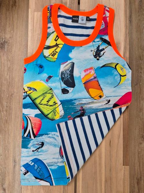 Molo singlet hemd kite surfing streep maat 122 128, Kinderen en Baby's, Kinderkleding | Maat 98, Zo goed als nieuw, Jongen, Shirt of Longsleeve