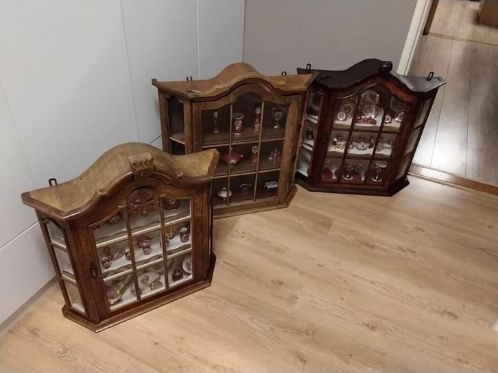 3 kastje met Franse limoges porselein, Huis en Inrichting, Woonaccessoires | Wanddecoraties, Ophalen