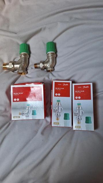 Danfoss RA-DV Radiator Kranen. beschikbaar voor biedingen