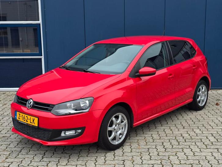 Volkswagen Polo 1.2 2010 5-Drs Rood|Carplay|Trekhaak|Airco, Auto's, Volkswagen, Bedrijf, Polo, ABS, Airbags, Airconditioning, Alarm