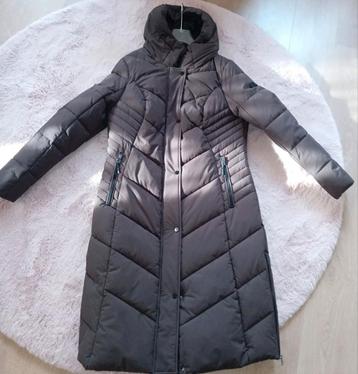 NIEUW halflange Dames jas TREND 2025 Winkelprijs €169,95 beschikbaar voor biedingen