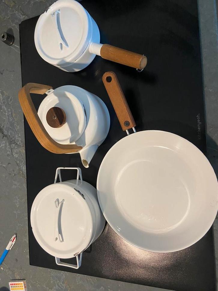 Arabia pannenset van Kaj Franck Vintage, Huis en Inrichting, Keuken | Potten en Pannen, Gebruikt, Pannenset, Overige materialen