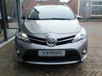 Toyota Verso 1.6 VVT-i Comfort | Trekhaak | Stoelverwarming, Auto's, Voorwielaandrijving, 12 maanden, Gebruikt, 132 pk