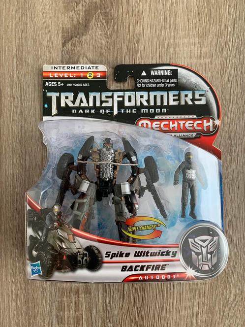 Transformers Dark of the Moon Backfire met Spike Witwicky., Verzamelen, Transformers, Nieuw, Overige generaties, Autobots, Ophalen of Verzenden