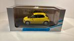 Bmw E 1 yellow minichamps 1.43, Hobby en Vrije tijd, Ophalen of Verzenden, A, A, A
