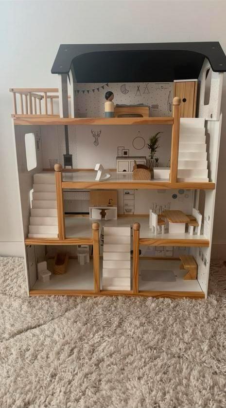 Poppenhuis Petite Amélie, Kinderen en Baby's, Speelgoed | Poppenhuizen, Zo goed als nieuw, Poppenhuis, Ophalen