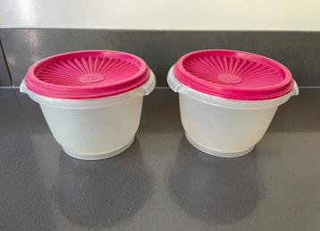 2x Tupperware servalier trommel bakje met ROZE sterdeksel   beschikbaar voor biedingen