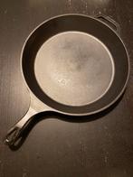 Lodge Cast Iron Skillet 14SK, Huis en Inrichting, Keuken | Potten en Pannen, Ophalen of Verzenden, Zo goed als nieuw, Gietijzer