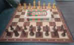 Staunton Revanche schaakspel + bord Revanche Jumbo spel, Hobby en Vrije tijd, Gezelschapsspellen | Bordspellen, Ophalen of Verzenden