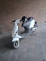 Piaggio Zip bouwjaar 2011, Fietsen en Brommers, Scooters | Piaggio, Gebruikt, Zip, Ophalen of Verzenden, Benzine