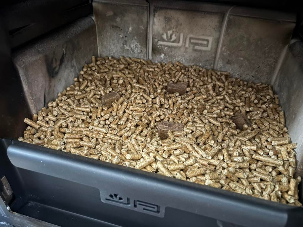 Piniera Witte Houtpellets Pellets EN+A1 scherpe prijs!, Tuin en Terras, Haardhout, Minder dan 3 m³, Ophalen of Verzenden