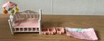 Sylvanian families bed voor drieling met mobiel 5534, Verzamelen, Ophalen, Zo goed als nieuw, Poppenhuis