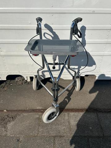 Premis Delta driewiel rollator - inklapbaar - incl. Dienblad beschikbaar voor biedingen