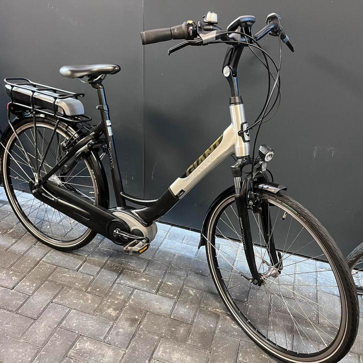 Giant Twist Elégance Elektrische fiets BOSCH, Fietsen en Brommers, Elektrische fietsen, Zo goed als nieuw, Giant, 55 tot 59 cm