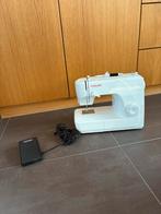 Singer 1507 Naaimachine - Weinig Gebruikt, Hobby en Vrije tijd, Naaimachines en Toebehoren, Ophalen of Verzenden, Zo goed als nieuw