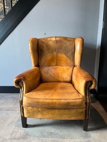 Prachtige schapenleren oorfauteuil cognac IGS