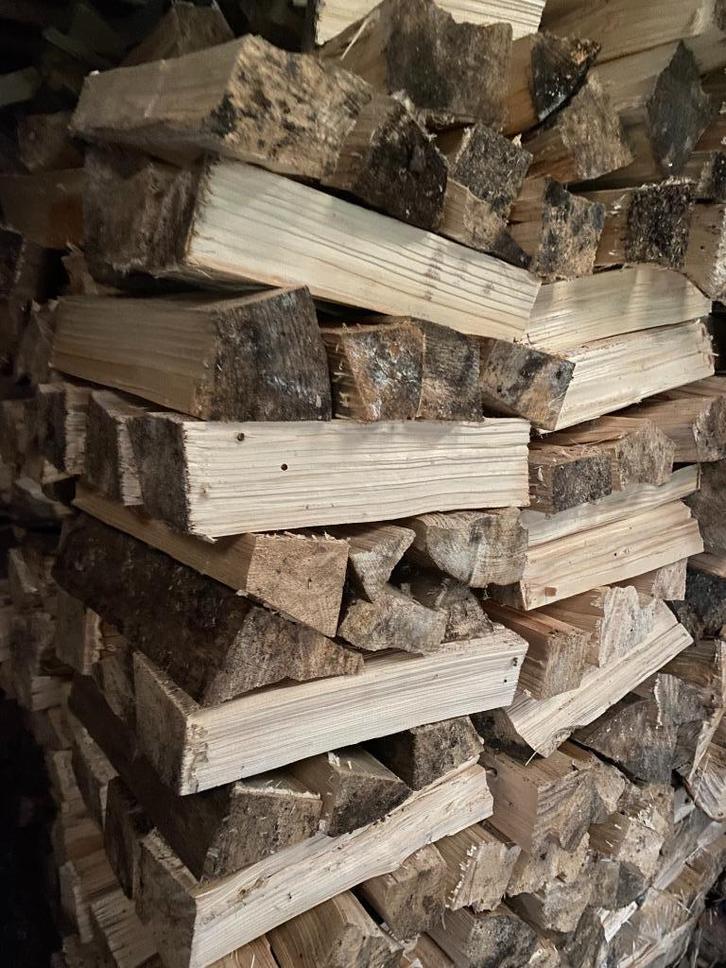 Droog gekloofd kachelhout in Westerbork, Tuin en Terras, Haardhout, Blokken, Overige houtsoorten, 6 m³ of meer, Ophalen