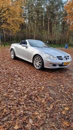 Mercedes-Benz SLK 1.8 Slk200 Kompr Roadster AUT 2005 Grijs, Automaat, 65 €/maand, Achterwielaandrijving, Zwart