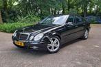 Mercedes E-klasse 200 Kompr Avantgarde AUT CLIMA CRUISE LEER, Auto's, Automaat, Achterwielaandrijving, Gebruikt, Zwart