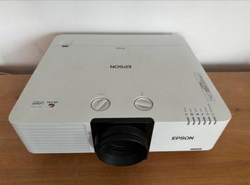 Professionele High-End WUXGA Laserbeamer – 6000 Lumen beschikbaar voor biedingen