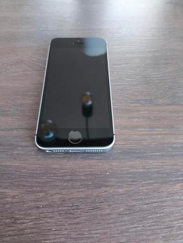 Iphone SE 64Gb - 94% Battery life  beschikbaar voor biedingen
